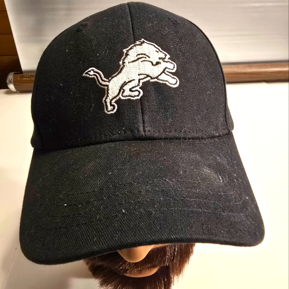 IDEGY DISTRICT DETROIT BLACK WITH LION ON FRONT ADJUSTABLE CAP SNAPBACK